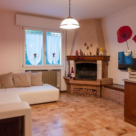 Al Casale B&B Casalserugo Екстериор снимка